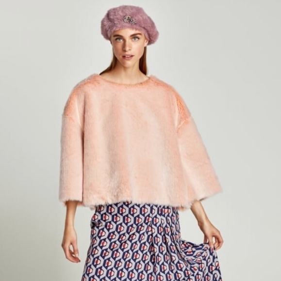 Zara Faux Fur Sweater Shirt - Picture 2 of 12